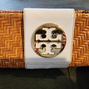 Tory burch wicker clutch.